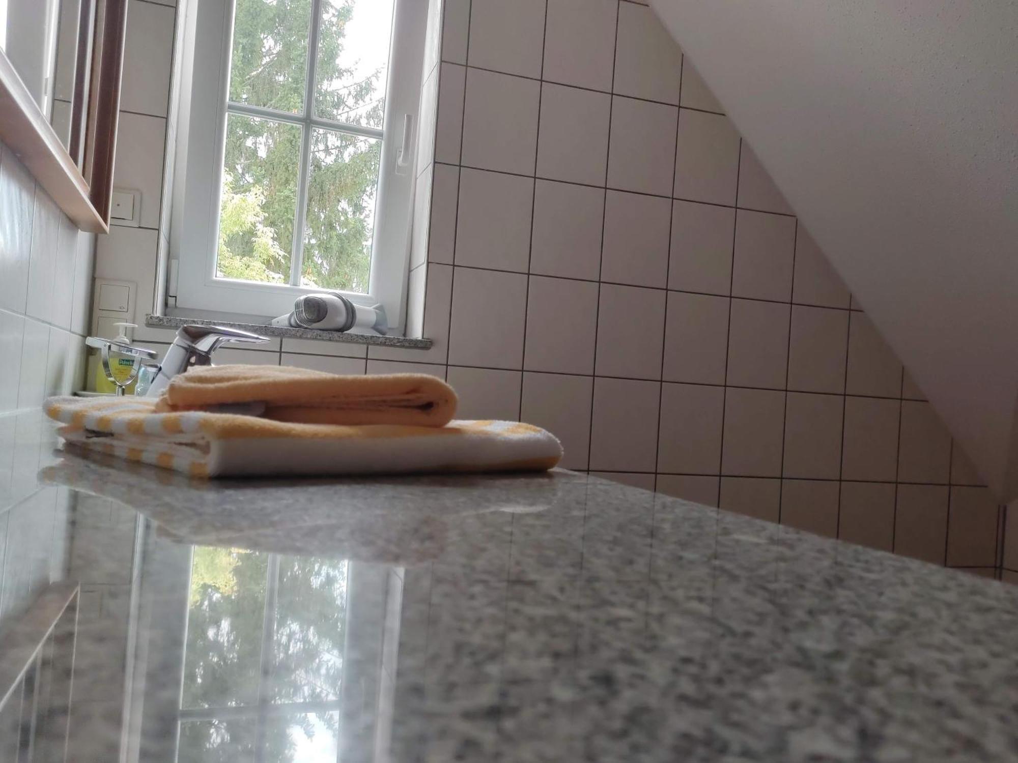 Weingut Weinstube Weinhotel Wolf Harxheim Buitenkant foto